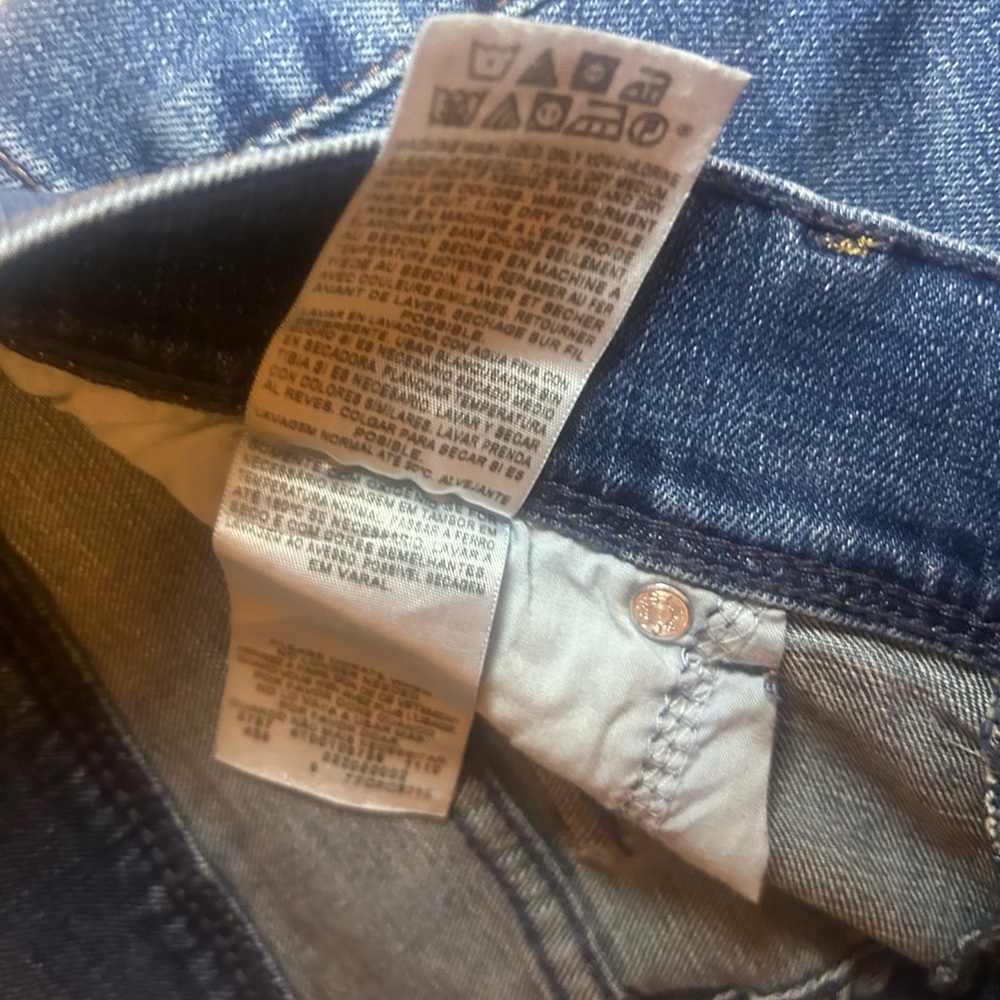 Levis 515 Bermuda  Denim Shorts - Picture 8 of 9